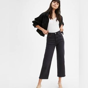 Levi’s Ribcage Straight Black 26 Jeans